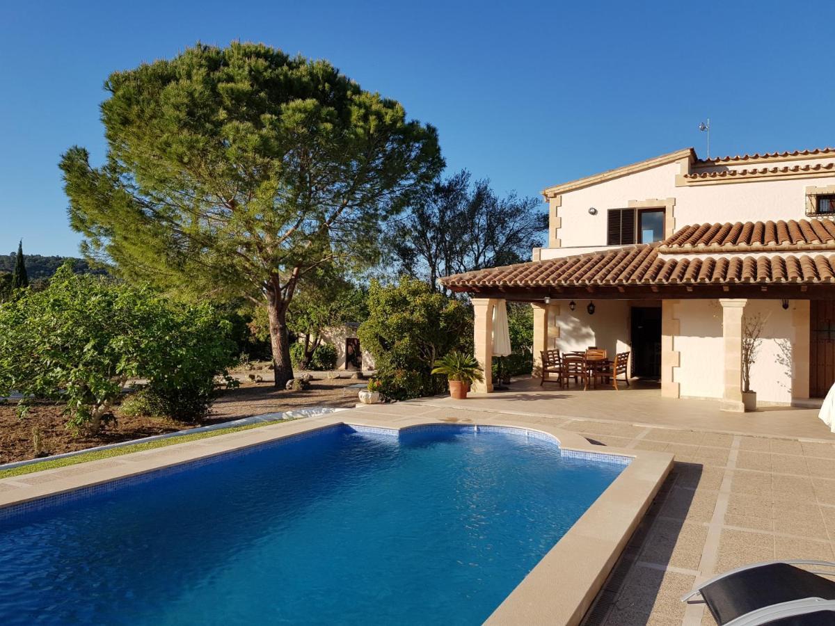 Villa Milagro - 3 Bedroom Finca Style Villa With Pool Near Golf Course/Beaches - Air Cond. Pollenca Exterior photo